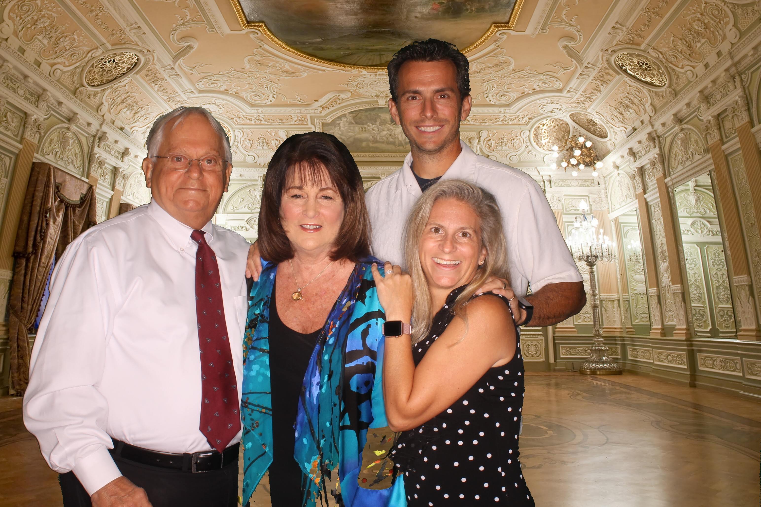 Jenn and Jeff | View more photos from the event at gallery.photoboothcincy.com/u/PhotoBoothCincy/Jenn-and-Jeff